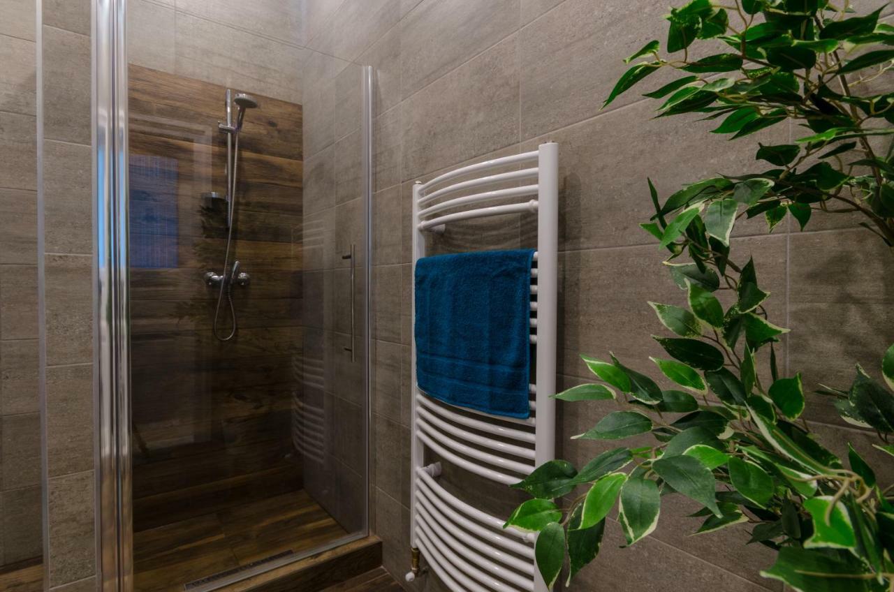 Modern, Luxury Flat In The Heart Of Budapest Bagian luar foto